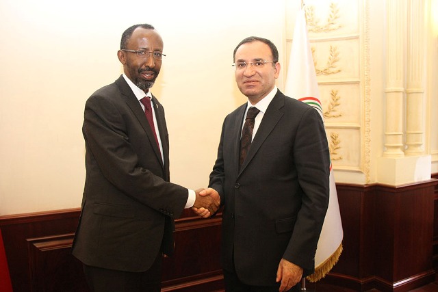 Somalia Justice Minister Farah 'Country is moving towards stability'