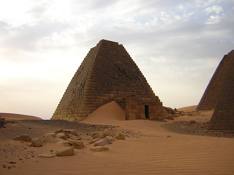 meroe pyramids