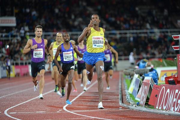SOULEIMAN SETS 1000M SERIES RECORD IN LAUSANNE