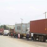 truck drivers to cooperate in reducing traffic congestion